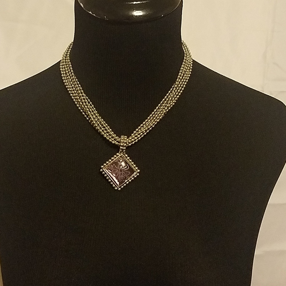 Amethyst stone choker 10% already off